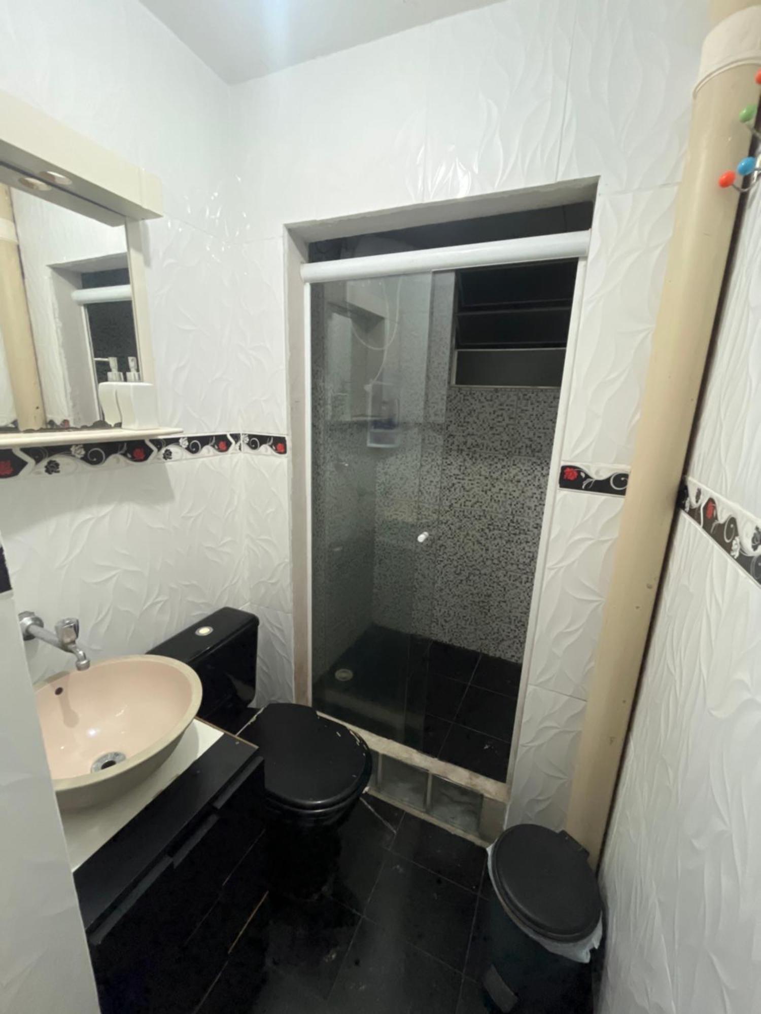 Quarto Hostel Curitiba Buitenkant foto